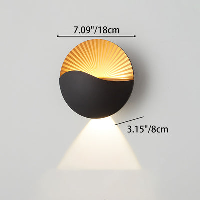 Modern Minimalist Waterproof Round Metal Glass Outdoor LED Wall Sconce Lamp For Garden