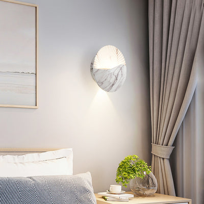 Modern Minimalist Waterproof Round Metal Glass Outdoor LED Wall Sconce Lamp For Garden