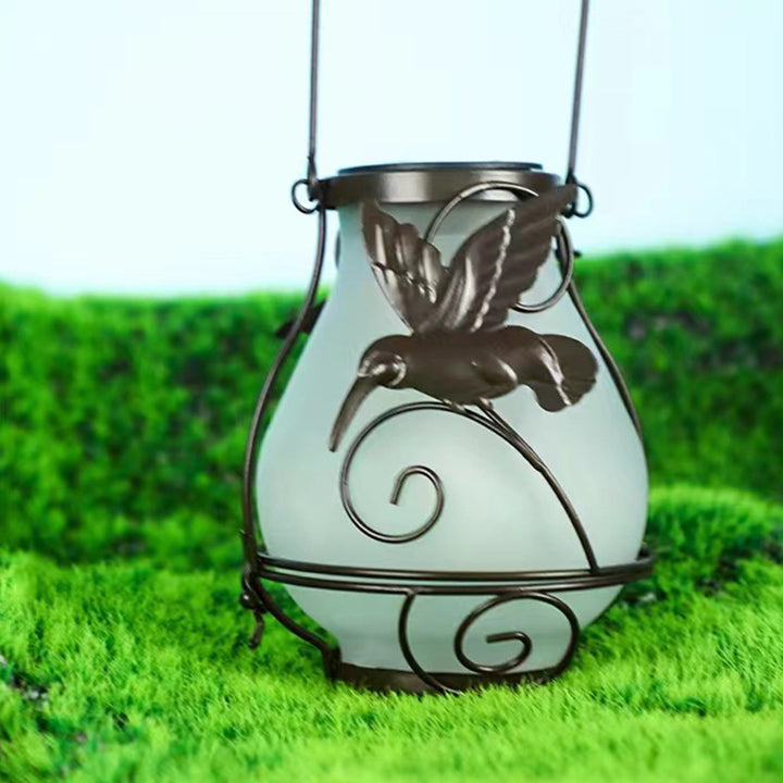 Traditionelle rustikale wasserdichte Solar-Laternenvase aus Eisen und Glas mit LED-Außenbeleuchtung für Gartenlandschaftsbeleuchtung 