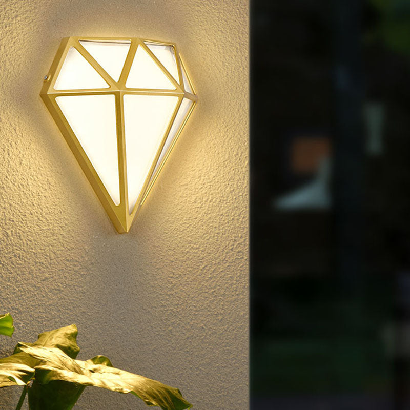 Modern Art Deco Waterproof Diamond Aluminum Acrylic LED Outdoor Wall Sconce Lamp For Garden