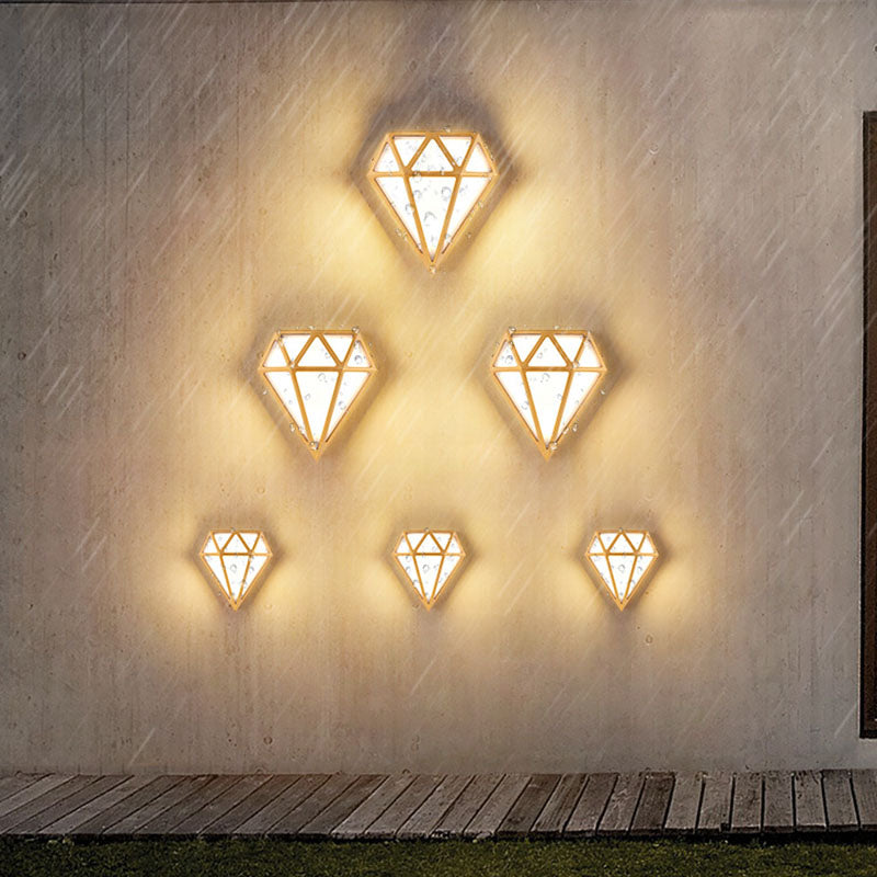 Modern Art Deco Waterproof Diamond Aluminum Acrylic LED Outdoor Wall Sconce Lamp For Garden