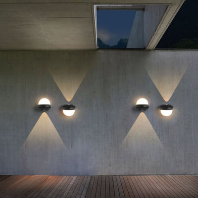 Modern Minimalist Waterproof UFO Aluminum Plastic LED Outdoor Wall Sconce Lamp For Garden
