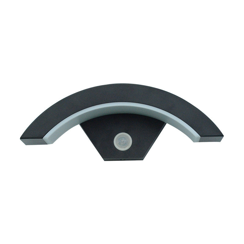 Modern Minimalist Waterproof Arc Aluminum Acrylic Sensor LED Outdoor Wall Sconce Lamp For Garden