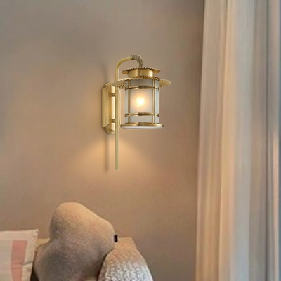 Traditional Chinese Eave Lantern Copper Soldered Glass 1-Light Wall Sconce Lamp For Hallway