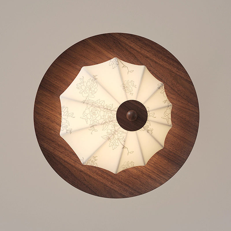 Traditional Chinese Decorative Design Flying Disc Iron Ash Wood Fabric LED Pendant Light For Bedroom