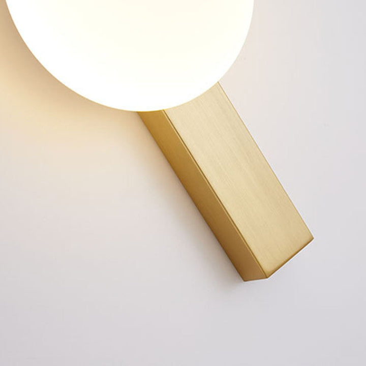 Moderne minimalistische runde LED-Wandleuchte aus Eisen und Kunststoff für das Schlafzimmer 
