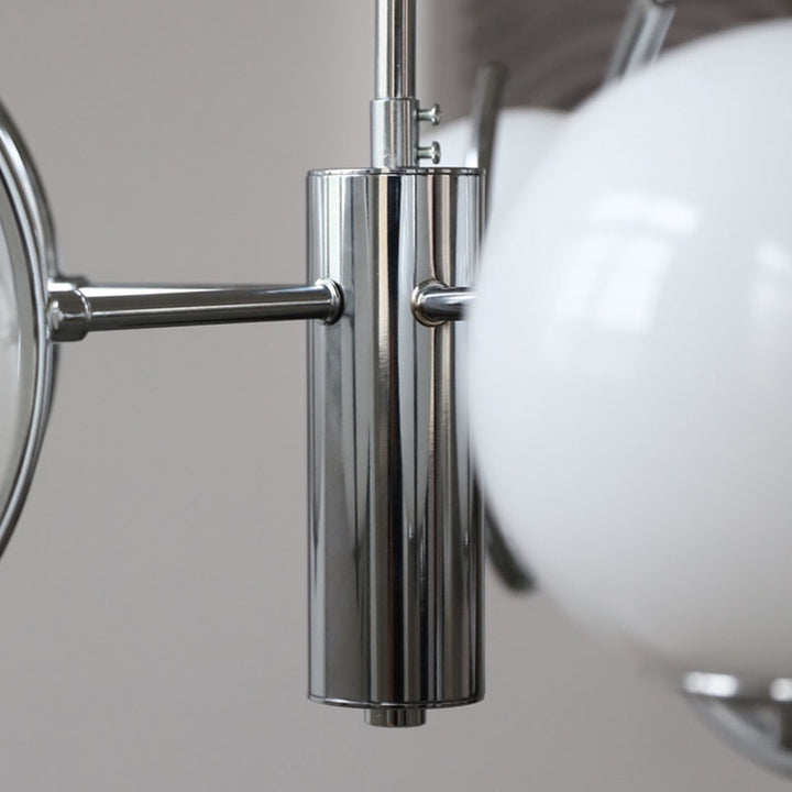 Zeitgenössischer skandinavischer Eisen-Glas-Kugelleuchter mit 4 Lichtern für das Esszimmer 