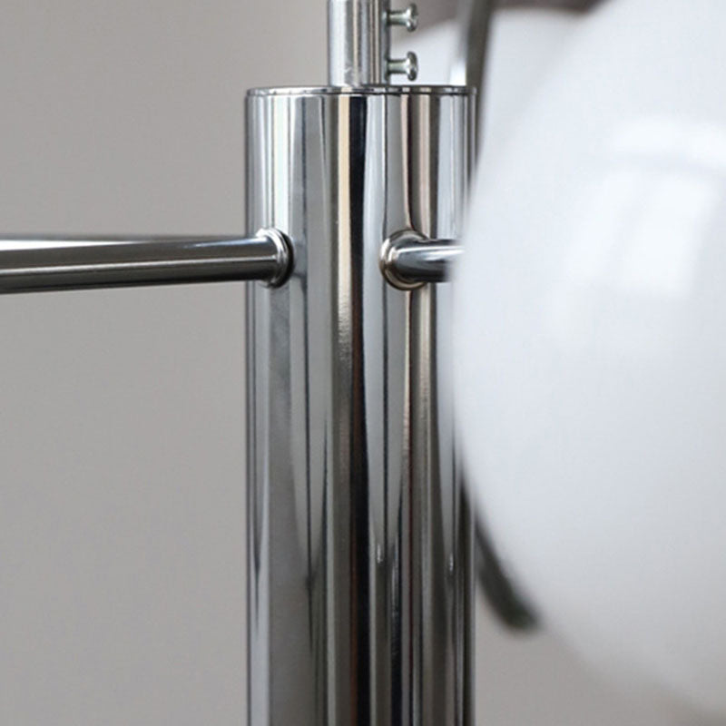 Zeitgenössischer skandinavischer Eisen-Glas-Kugelleuchter mit 4 Lichtern für das Esszimmer 