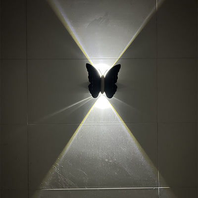 Moderne Art Deco Wasserdichte Solar-ABS-Kunststoff-Schmetterlings-LED-Wandleuchte Für Den Außenbereich 