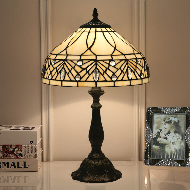 Zeitgenössische Tiffany Harz Metall Glas Regenschirmform 1-Licht Tischlampe für Schlafzimmer 