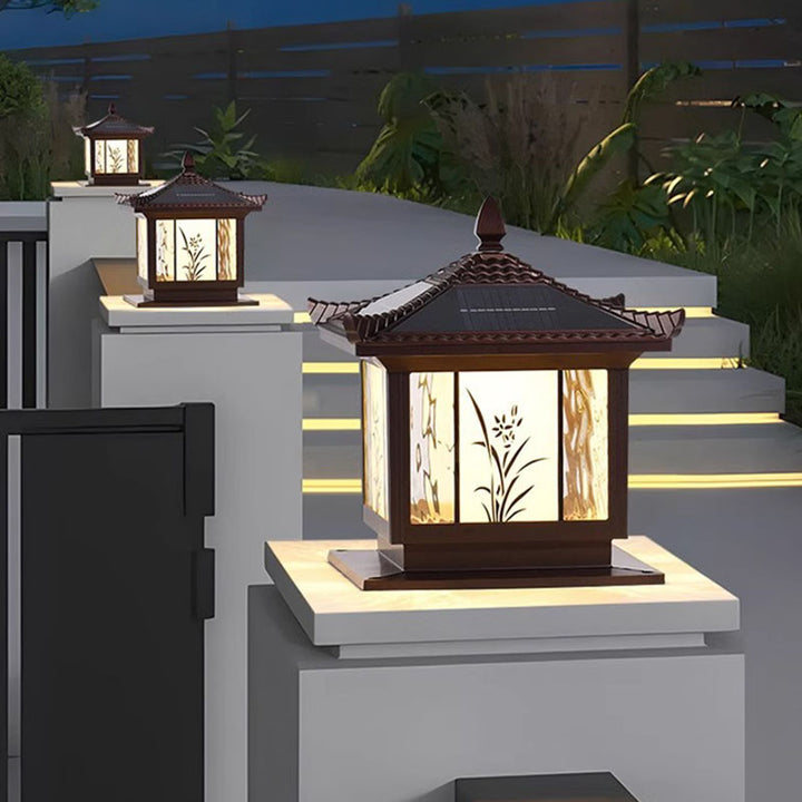 Traditional Chinese Waterproof Solar Aluminum Glass Square LED Landscape Lighting Outdoor Light For Outdoor Patio