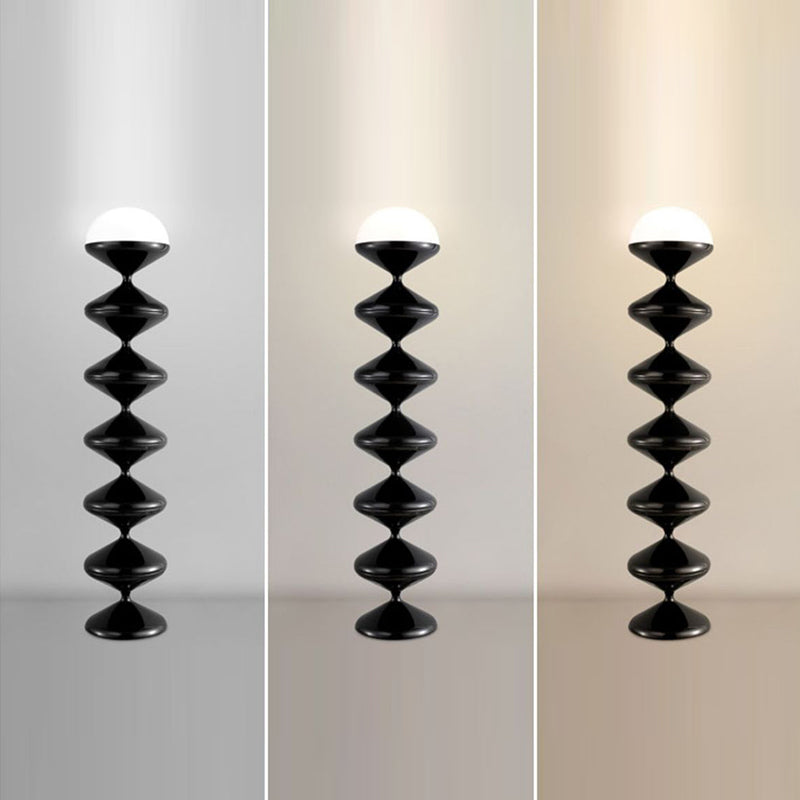Zeitgenössische skandinavische Eisen-Acryl-Creme-Runde 1-Licht Stehlampe für das Schlafzimmer 