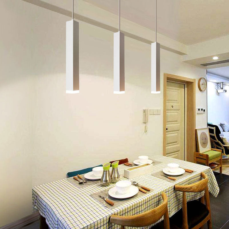 Lámpara colgante lineal LED de vidrio y aluminio minimalista moderna para sala de estar 