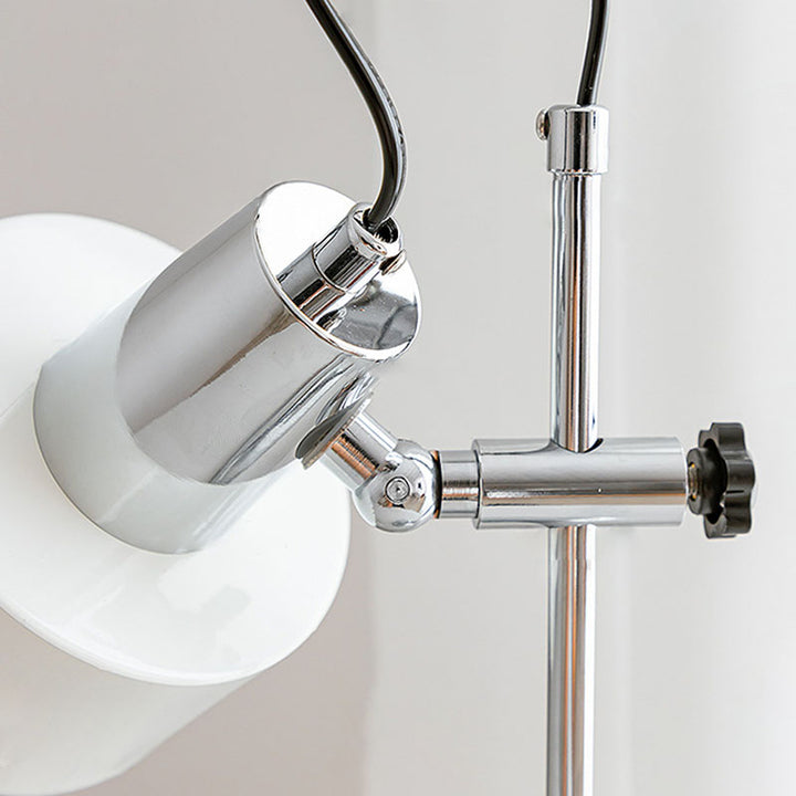 Zeitgenössische Retro Eisen Aluminium Runde 1-Licht Tischlampe für das Wohnzimmer 