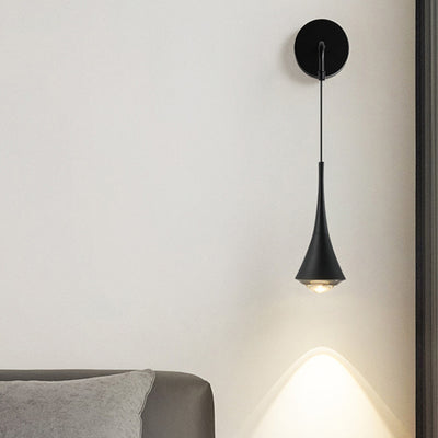Contemporary Scandinavian Aluminum Iron Linear LED Wall Sconce Lamp For Bedroom