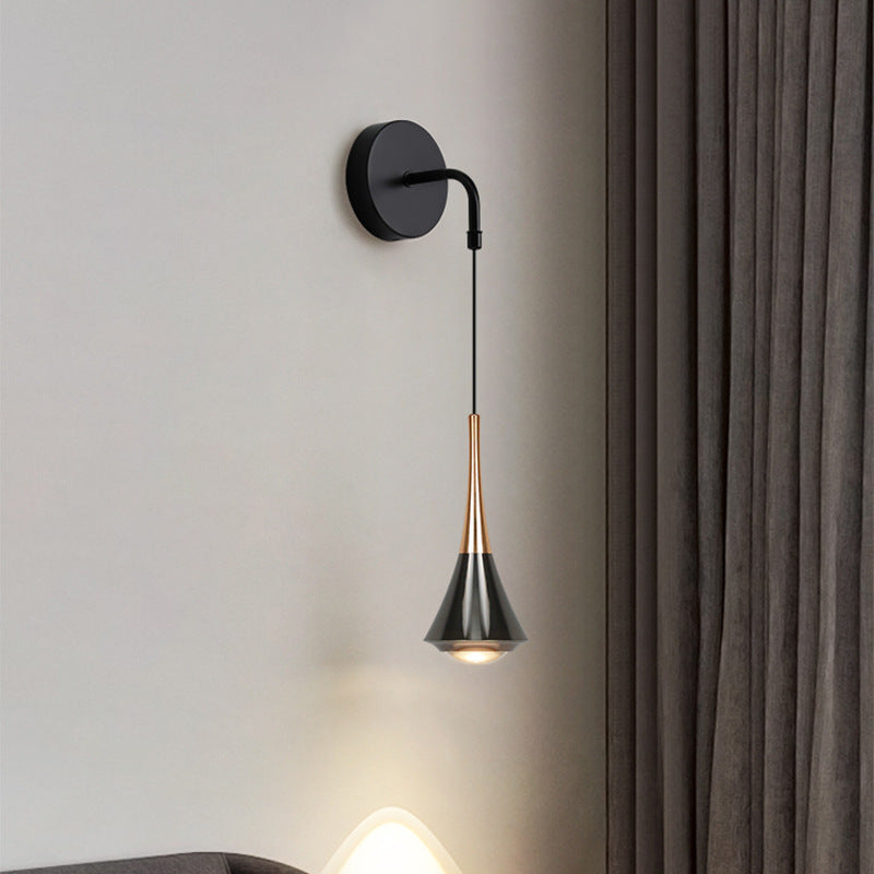 Contemporary Scandinavian Aluminum Iron Linear LED Wall Sconce Lamp For Bedroom