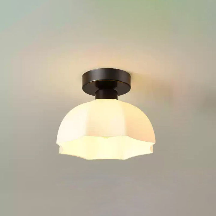 Zeitgenössische skandinavische Kupfer-Eisen-Glas-Regenschirm Runde 1-Licht Halbeinbau-Deckenleuchte für den Flur 