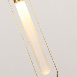 Zeitgenössische skandinavische Eisen-Acryl-Lineare LED-Wandleuchte für das Wohnzimmer 