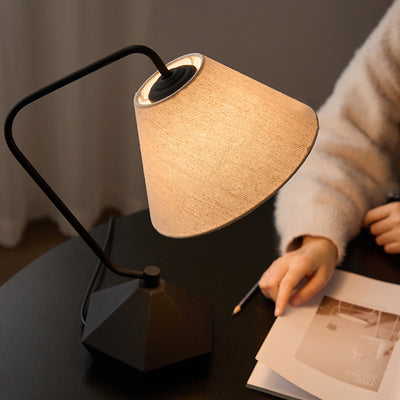 Contemporary Retro Fabric Metal Round 1-Light Table Lamp For Bedroom