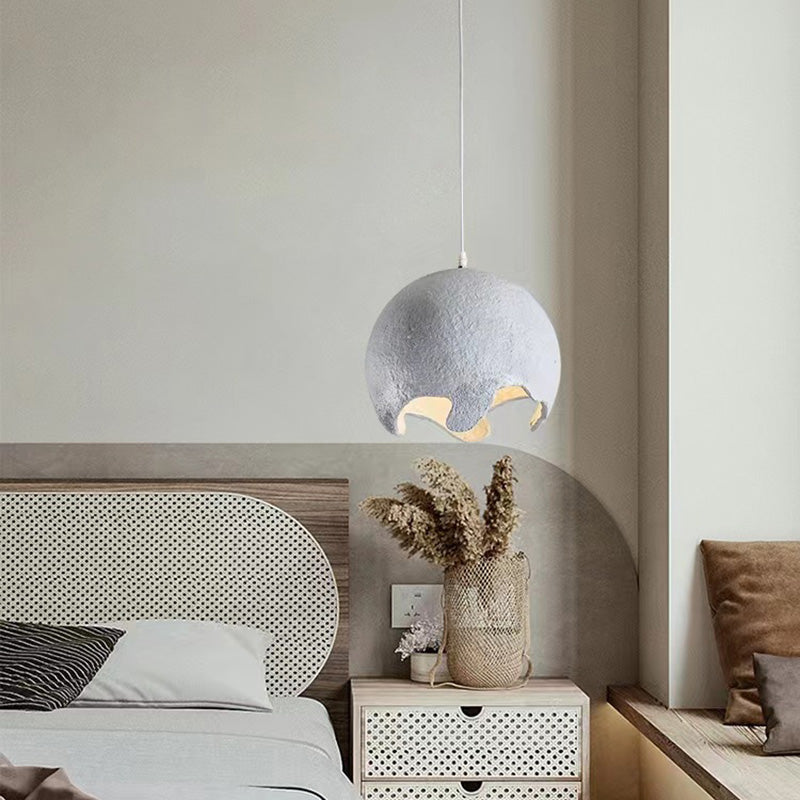 Zeitgenössische industrielle Odd Ball Runde Harz 1-Licht Pendelleuchte für Schlafzimmer 