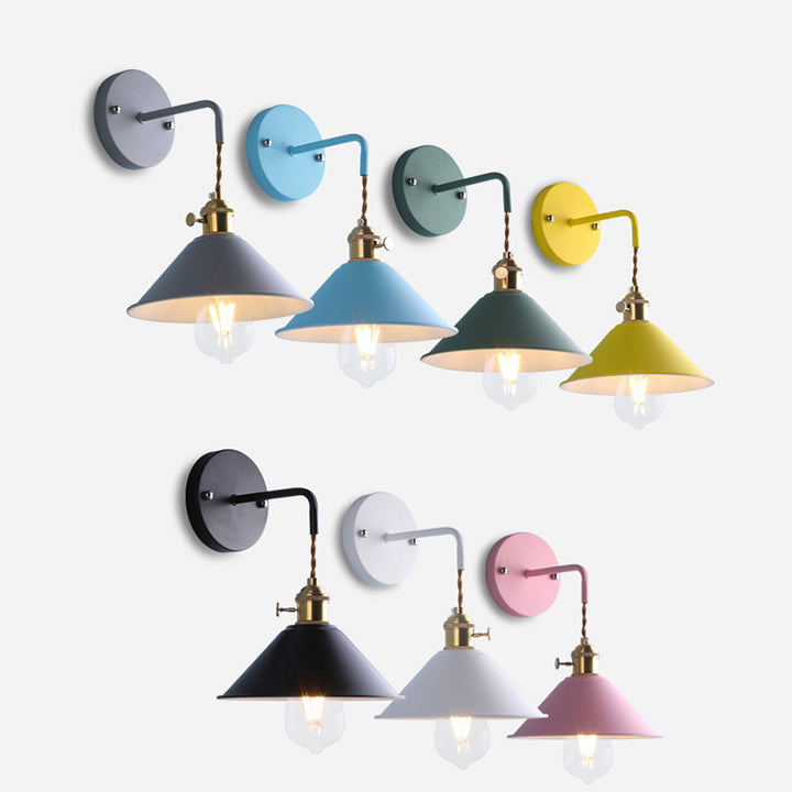 Applique murale contemporaine scandinave conique ronde en fer à 1 lumière pour salon 