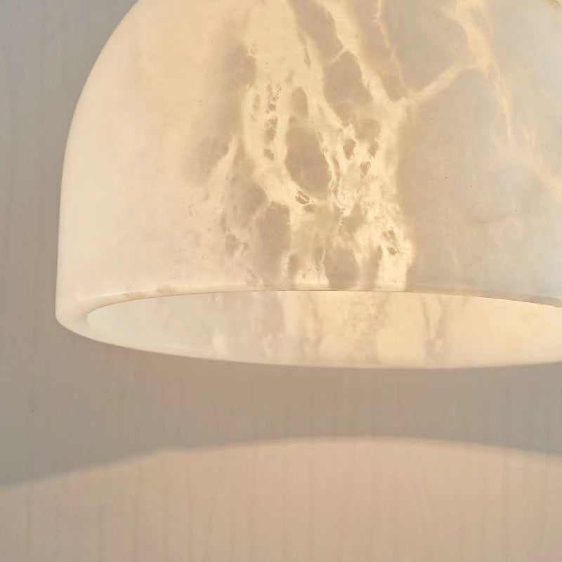 Lustre suspendu en marbre et cuivre à une lumière avec colonne ronde chinoise traditionnelle pour salon 