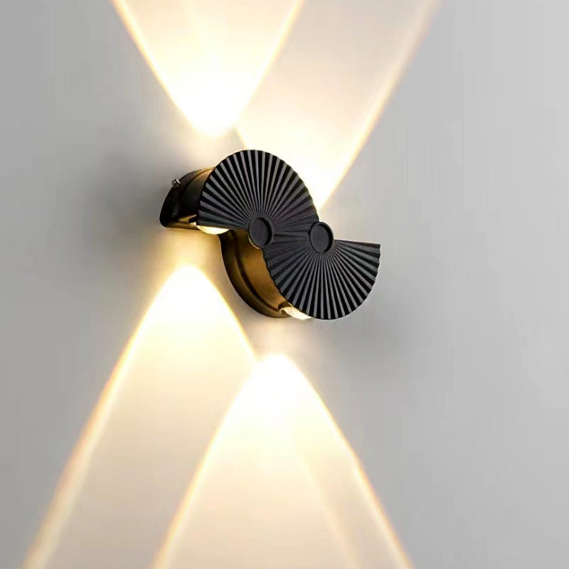 مصباح حائط LED من الألومنيوم الأكريليكي على شكل نصف دائرة بتصميم بسيط وحديث للحديقة 