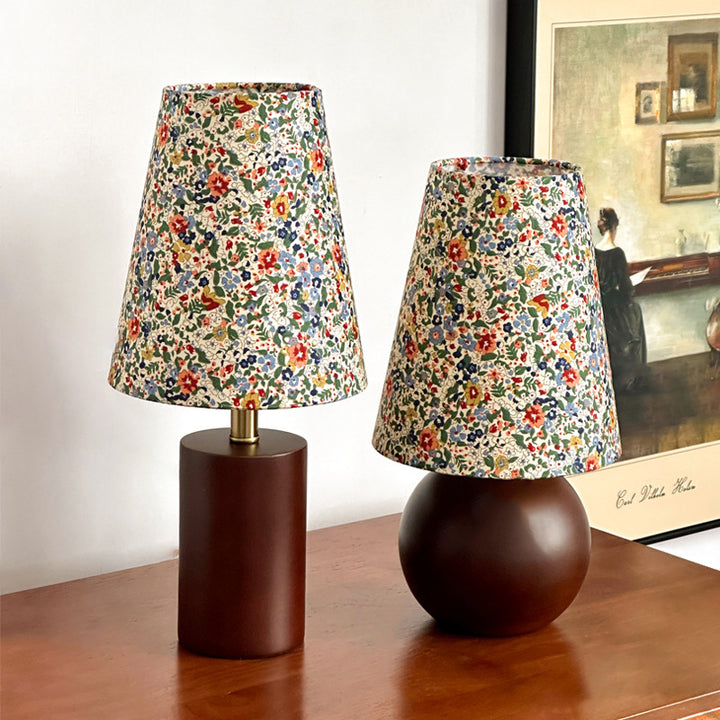 Lampe de table 1 lumière en tissu PVC en bois massif à colonne ronde avec fleurs écrasées vintage traditionnelle pour chambre 