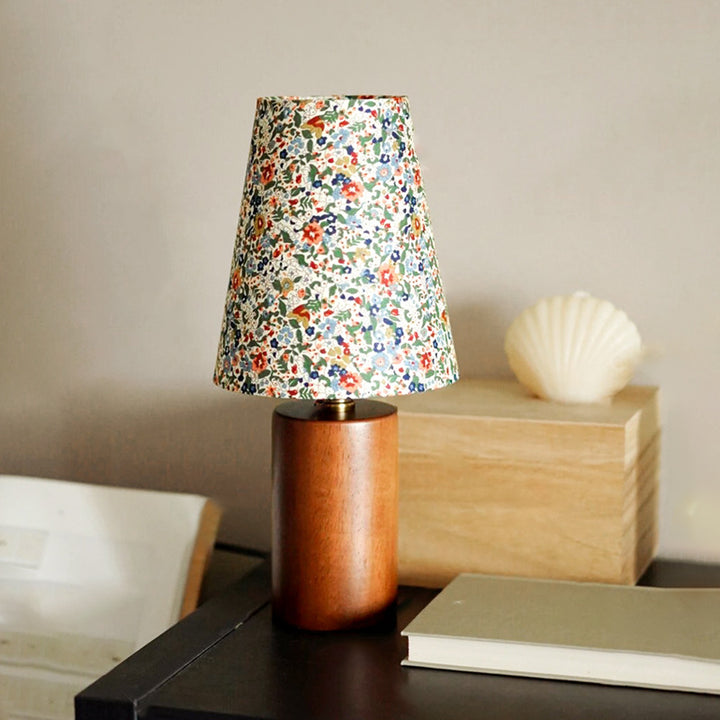 Lampe de table 1 lumière en tissu PVC en bois massif à colonne ronde avec fleurs écrasées vintage traditionnelle pour chambre 