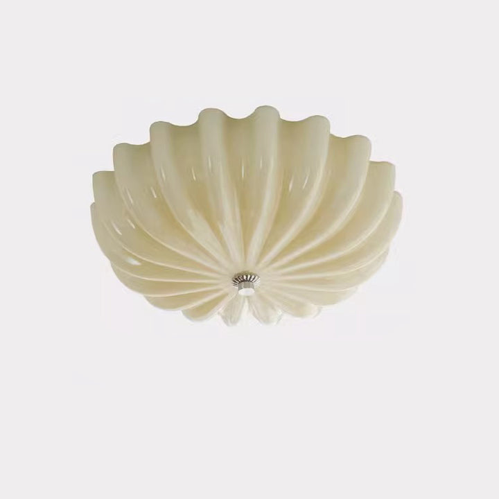 Plafonnier LED moderne minimaliste avec motif de vagues crème et matériel en verre rond pour chambre 