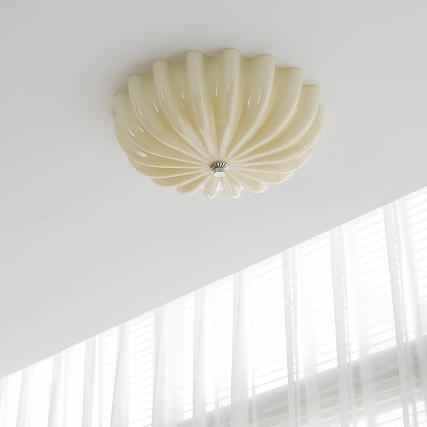 Plafonnier LED moderne minimaliste avec motif de vagues crème et matériel en verre rond pour chambre 