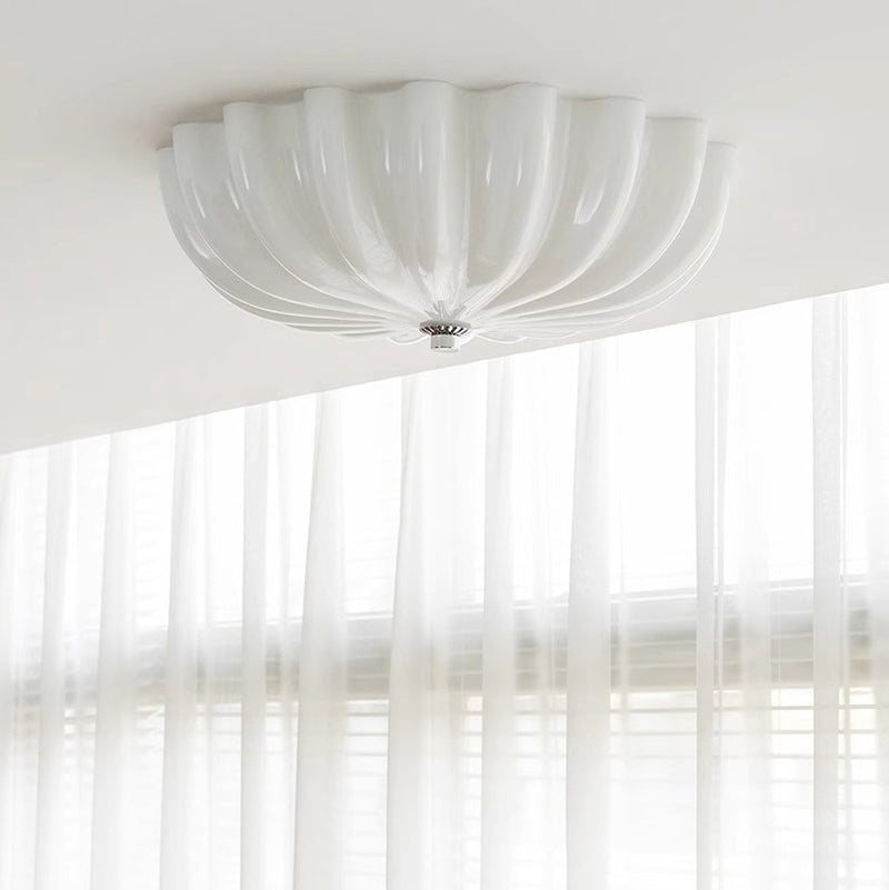 Luz de techo LED empotrada moderna minimalista con patrón de ondas crema y hardware de vidrio redondo para dormitorio 