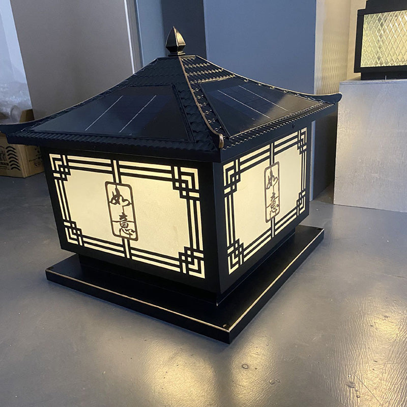 ضوء LED خارجي من الألومنيوم والزجاج المقاوم للماء بالطاقة الشمسية على شكل ساحة صينية تقليدية للحديقة 