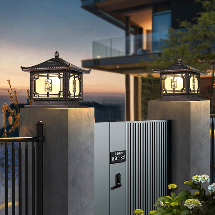 Lumière extérieure LED en aluminium et verre étanche solaire Ruyi pour jardin, patio carré traditionnel chinois 