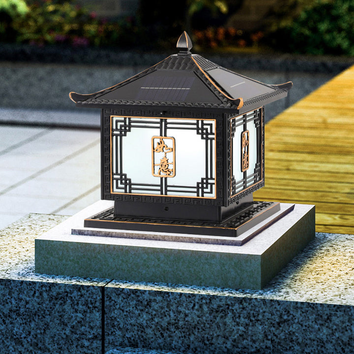 Lumière extérieure LED en aluminium et verre étanche solaire Ruyi pour jardin, patio carré traditionnel chinois 