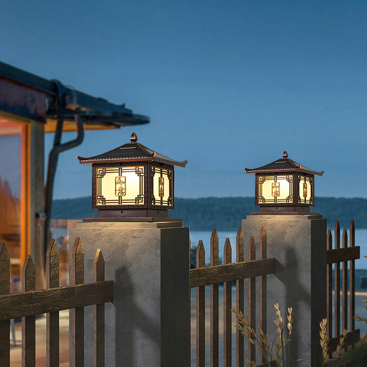 Lumière extérieure LED en aluminium et verre étanche solaire Ruyi pour jardin, patio carré traditionnel chinois 