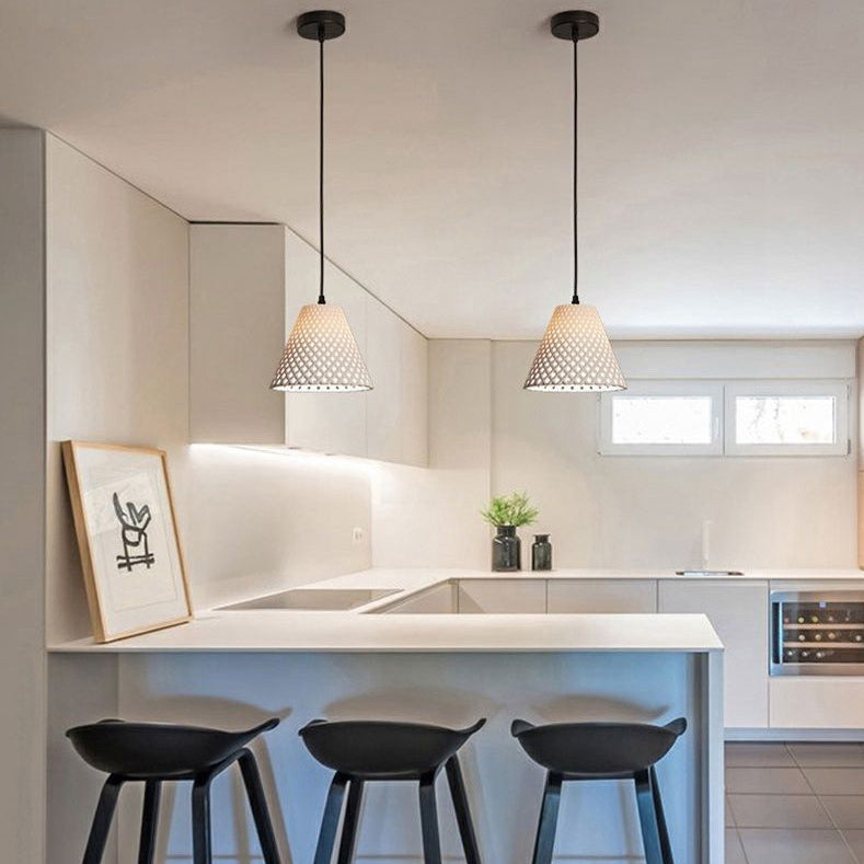 Suspension Luminaire en Ciment à Trou Creux Conique Scandinave Contemporain 1 Lumière Pour Salon 