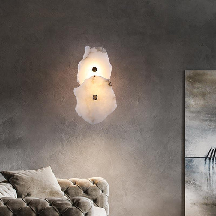 Applique murale LED en marbre avec matériel créatif contemporain et cercle irrégulier pour salon 