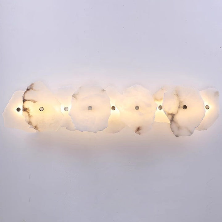Applique murale LED contemporaine créative en forme de cercle irrégulier en fer, cuivre et marbre pour chambre 
