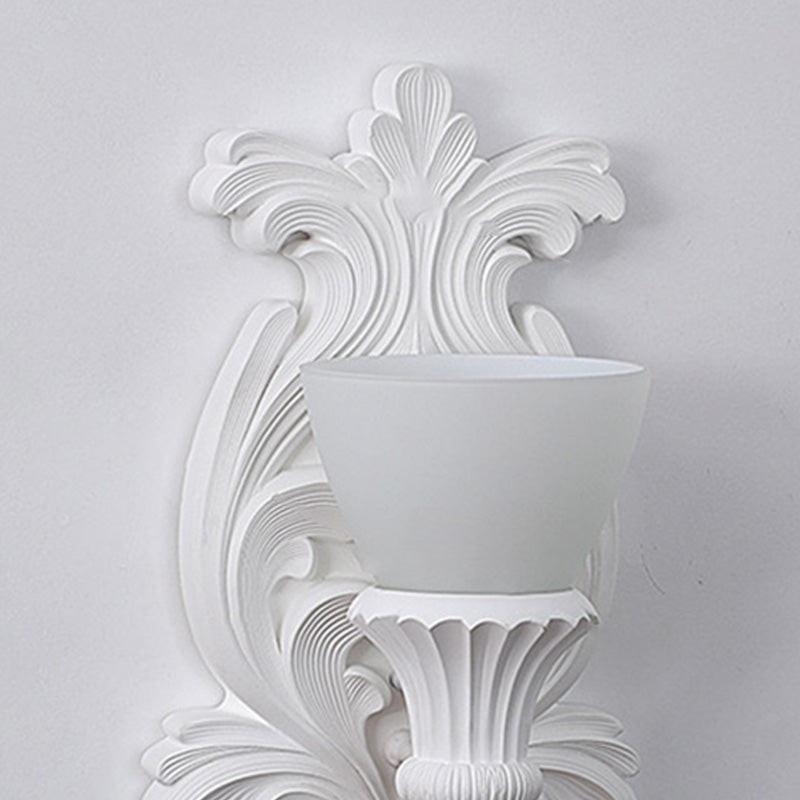 Applique murale 1 lumière en résine avec verre sculpté en forme de fleur crème traditionnelle française pour salon 