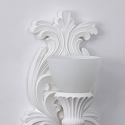Applique murale 1 lumière en résine avec verre sculpté en forme de fleur crème traditionnelle française pour salon 
