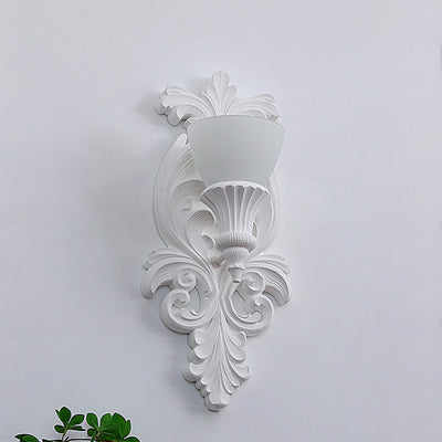 Applique murale 1 lumière en résine avec verre sculpté en forme de fleur crème traditionnelle française pour salon 