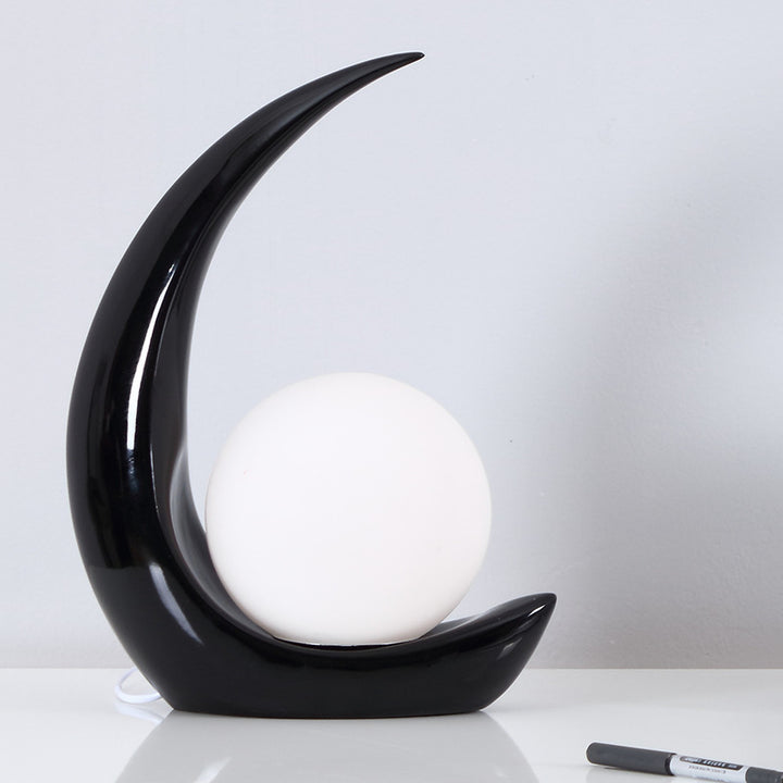 Lampe de table contemporaine en résine et verre en forme d&