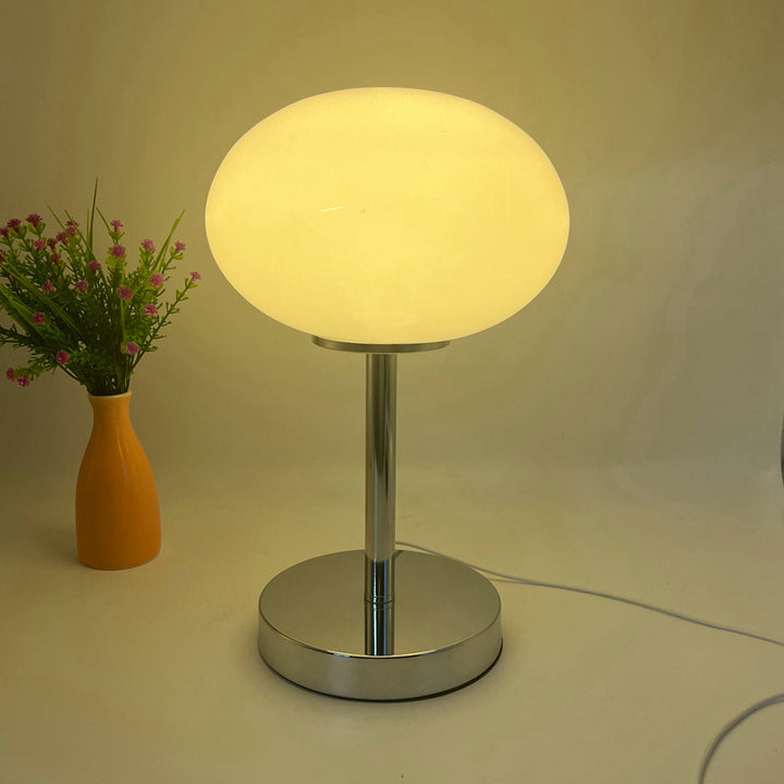 Moderne minimalistische flache Kugel Glas Eisen 1-Licht Tischlampe für Wohnzimmer 