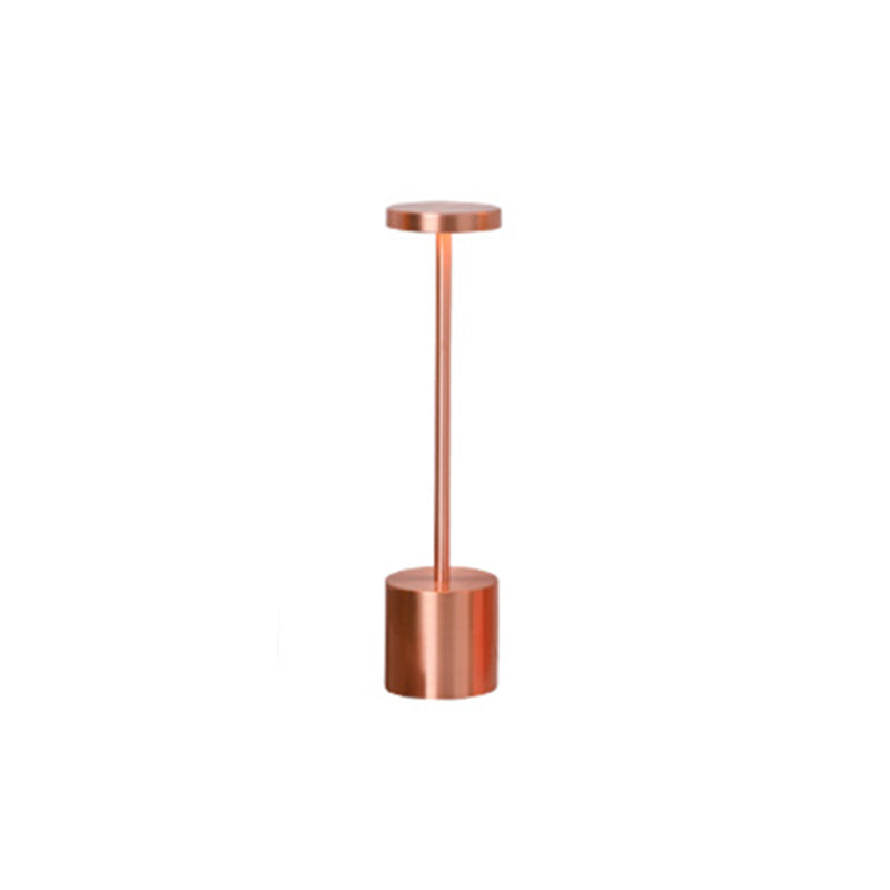 Lampe de table LED en métal cylindrique ronde minimaliste moderne pour salon 