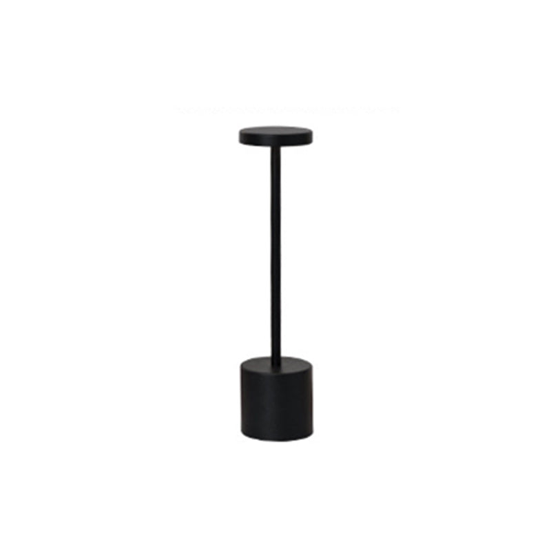 Lampe de table LED en métal cylindrique ronde minimaliste moderne pour salon 