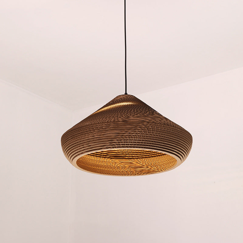 Forme de chapeau japonais traditionnel Fleur de prunier Six pétales Longue conique Ronde Papier ondulé Suspension à 1 lumière pour salon 