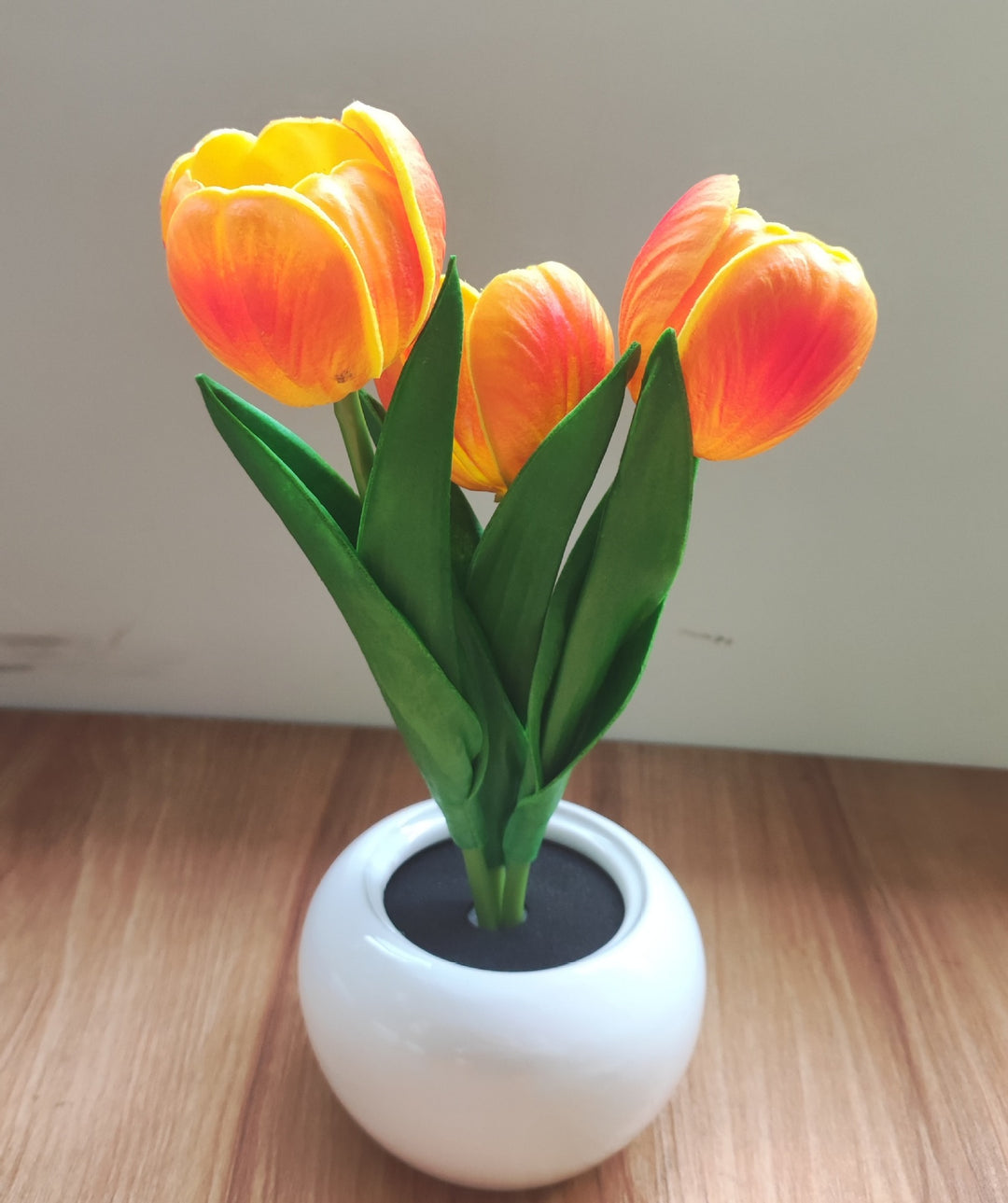 Lampe de Table LED en Céramique PU avec Bouquet de Tulipes Art Déco Moderne pour Chambre 