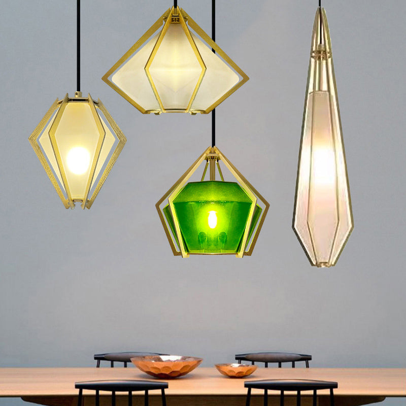 Lámpara colgante de 1 luz de vidrio cónico largo contemporáneo creativo prismático triangular de aluminio hierro para dormitorio 