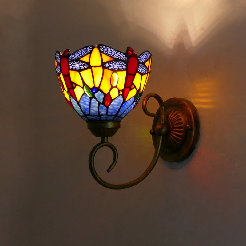 Traditionelle Tiffany Flower Pod Runde Glas Eisen 1-Licht Wandleuchte Lampe für Wohnzimmer 